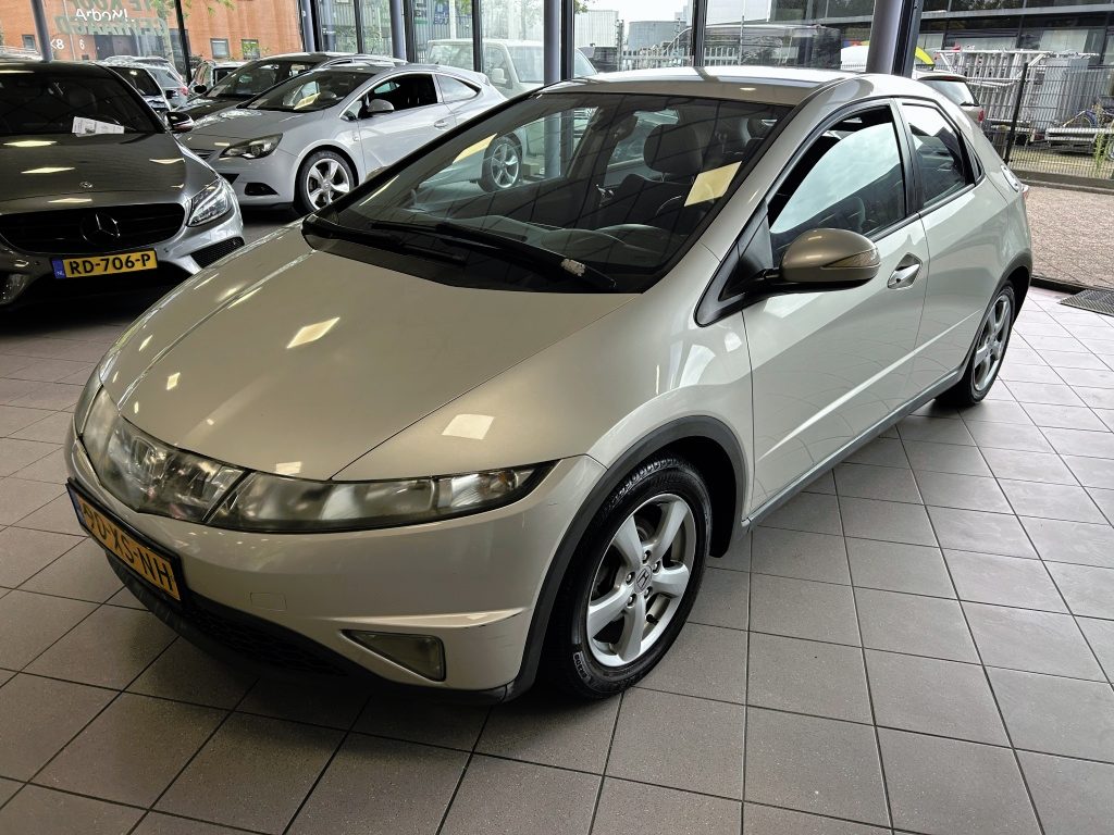 Honda Civic 1.4 Sport APK 11-27 BJ 2007 !!!
