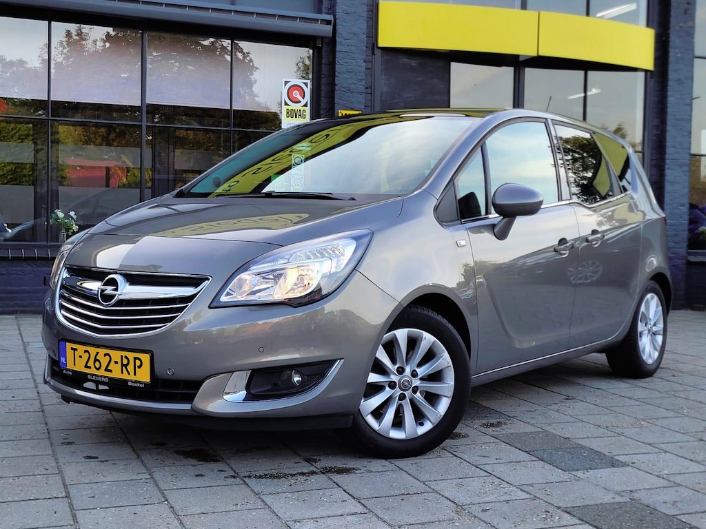 Opel Meriva 1.4 Turbo Cosmo Aut. | Trekhaak | Panoramadak | Park. Camera | Park. Sensoren | Half Leder | Navi | Tel | Climate