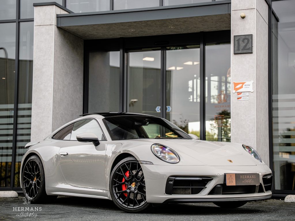 Porsche 992 911 3.0 Carrera 4 S / Kreide / Burmester / Carbon / Sport-Design / PPF