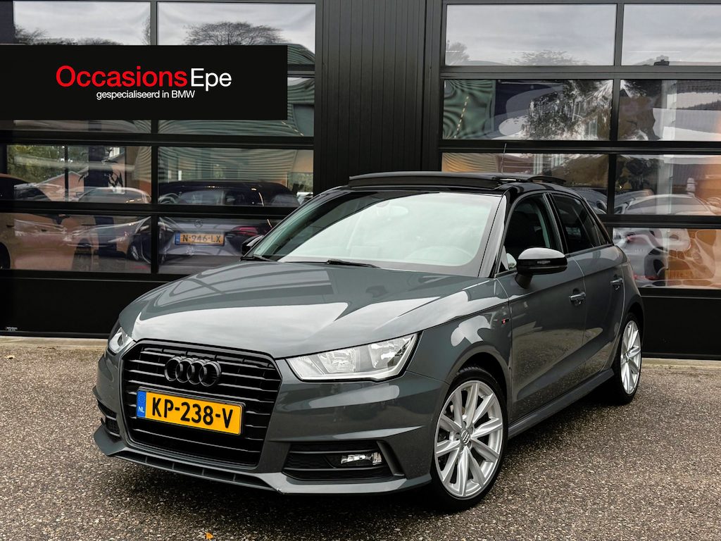 Audi A1 Sportback 1.0 TFSI S-LINE Panoramadak Nano Grey