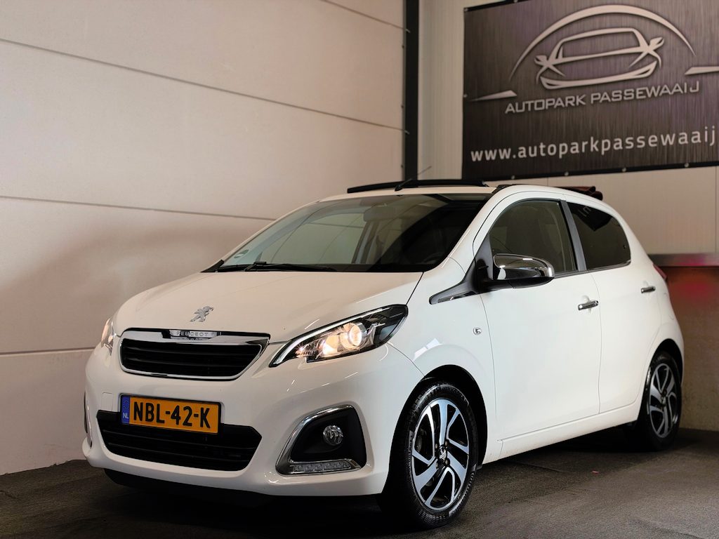 Peugeot 108 1.2 Puretech Allure TOP! Pano, Cruise Control, Achteruitrijcamera, Stoelverwarming, Electronic Climate Control, Airco