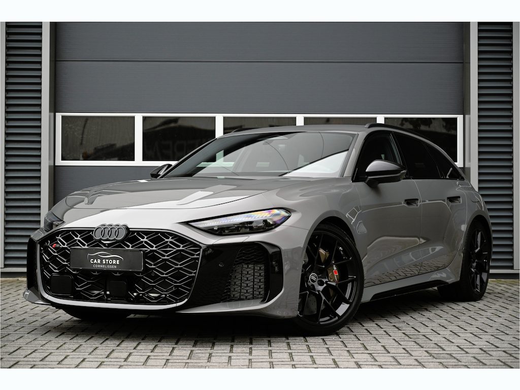 Audi RS5 Avant E-HYBRID QUATTRO 639 PK / KERAMISCH / CAMOUFLAGE CARBON / B&O 3D / MASSAGE / RS UITLAAT / TREKHAAK