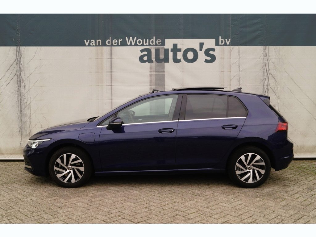 Volkswagen Golf 1.4 eHybrid PHEV Style -PANO-NAVI-ECC-LED-PDC-