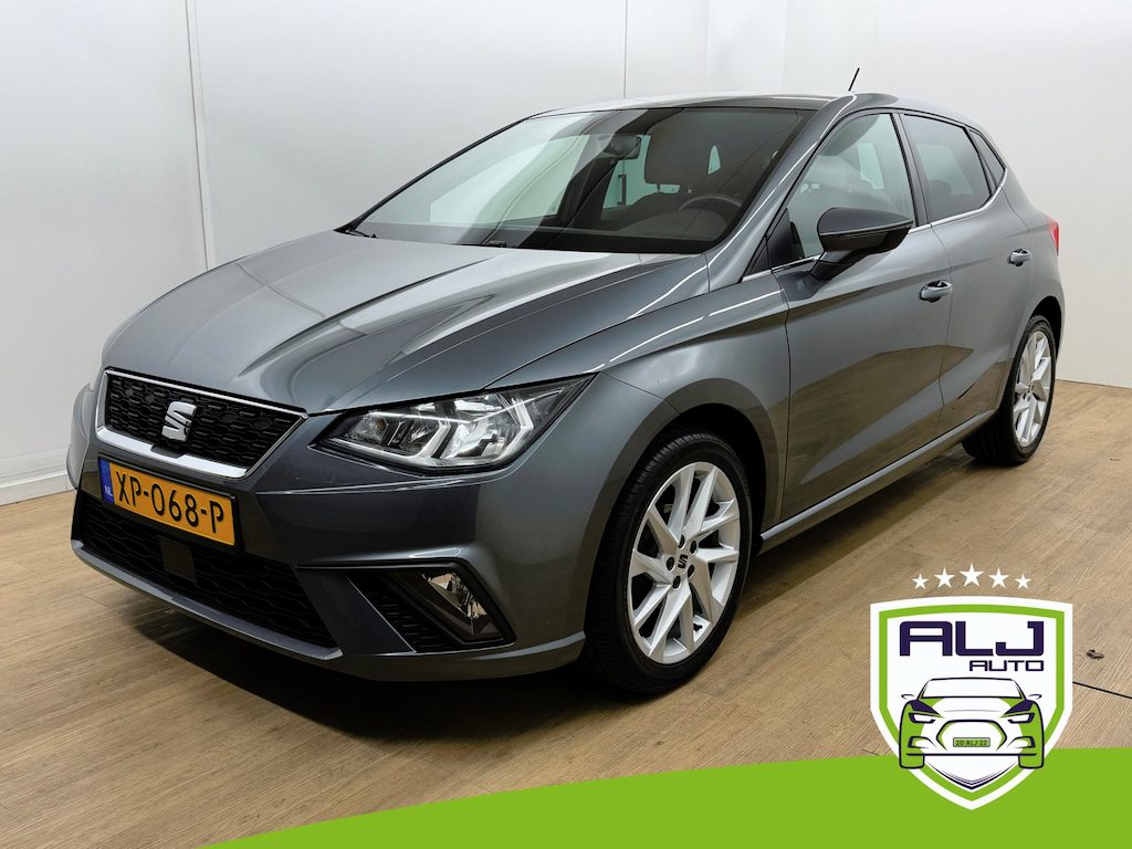 SEAT Ibiza Occasion 1.0 TSI FR Business Intense | Grijs | Tweedehands Seat Ibiza | Cruise | Airco | Camera | Trekhaak | Carplay