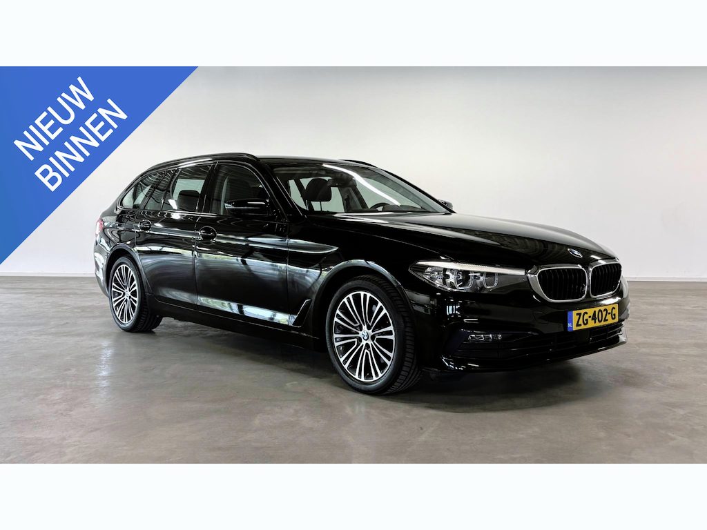BMW 5-Serie Touring 520i Executive | Sport Line