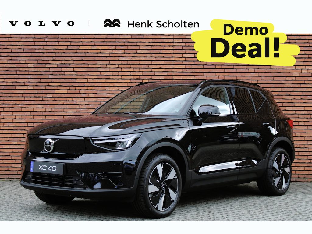 Volvo EX40 Single Motor Extended Range Plus 82 kWh | DEMO DEAL | Harman Kardon Geluidsinstallatie | Adaptieve cruise control | Stoelen voor verwarmbaar | Stuurwiel verwarmbaar | 360 graden camera | Pilot assist | Keyless entry | 19'' Lichtmetalen velgen | Extra getint glas achter