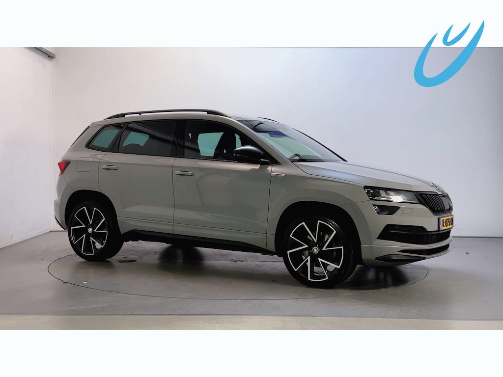 Skoda Karoq 1.5 TSI DSG ACT Sportline Business Sfeerverlichting Stoelverwarming Adaptive Cruise DAB+
