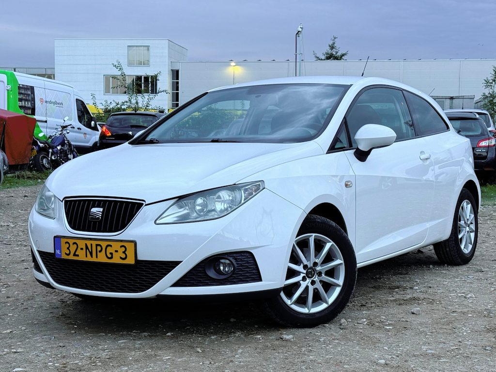 SEAT Ibiza SC 1.4 Style/ LAAG KM/ CRUISE
