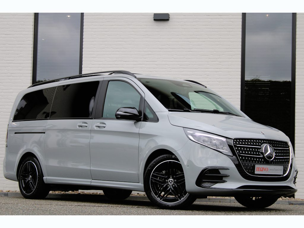 Mercedes-Benz V-klasse 300d / DC / AMG / bj2026 / Luchtvering / Panorama / Burmester / Vol Opties / NIEUWSTAAT