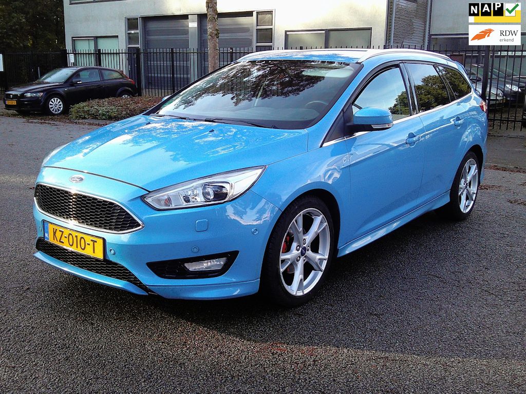Ford Focus Wagon 1.0 Titanium ST LINE CAMERA 18 INCH LED !!