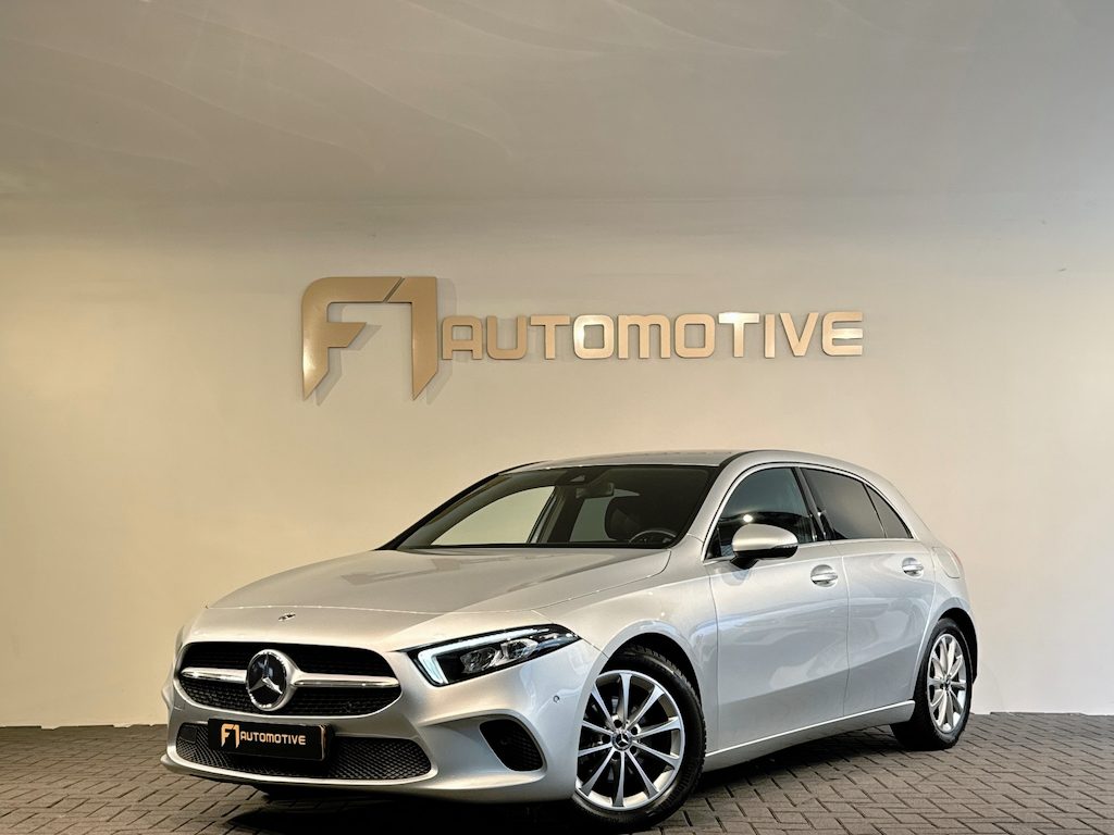 Mercedes-Benz A-klasse 180 Stoelverwarming|Lane|CarPlay