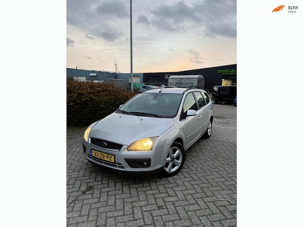 Ford Focus Wagon 1.8-16V Ambiente Flexifuel