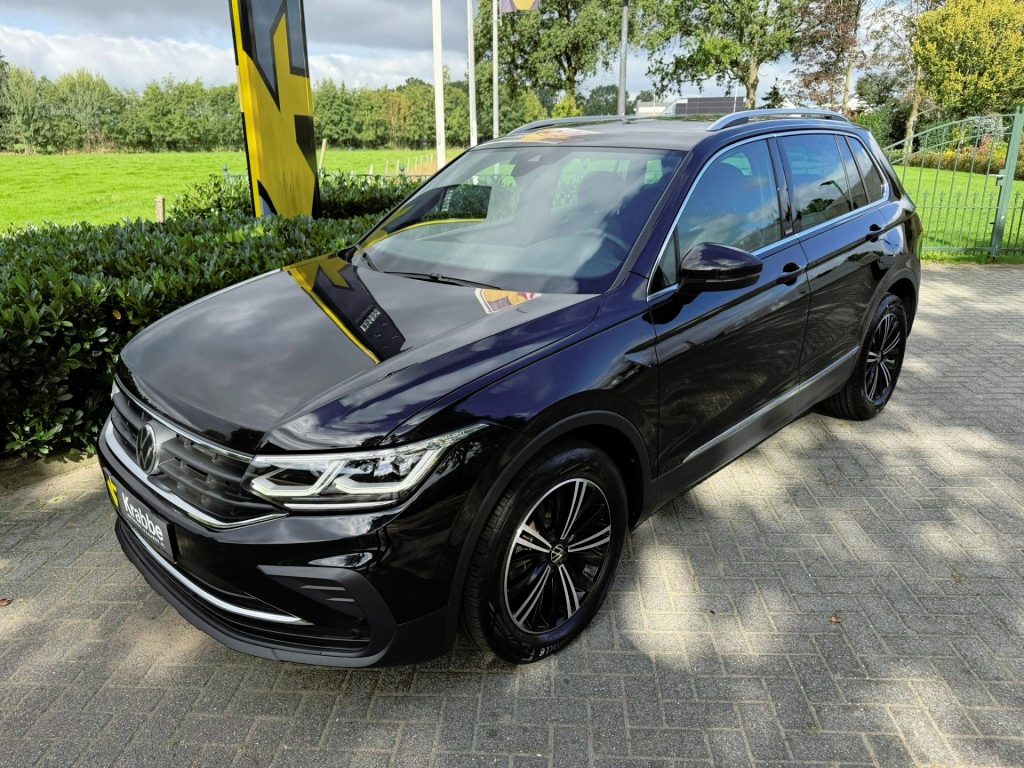 Volkswagen Tiguan 1.5 TSI DSG7 Move Virtual / Keyless / Trekhaak