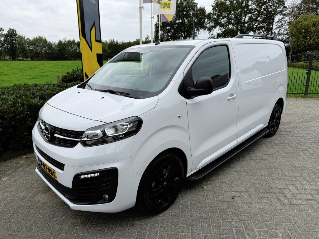 Opel Vivaro 2.0 BlueHDi 145 S&amp;S L2 Camera / Cruise / Carplay