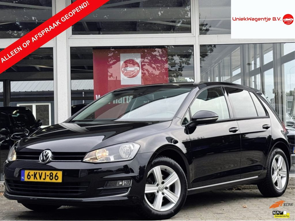 Volkswagen Golf 1.2 TSI HIGHLINE | NL-AUTO | TREKHAAK!