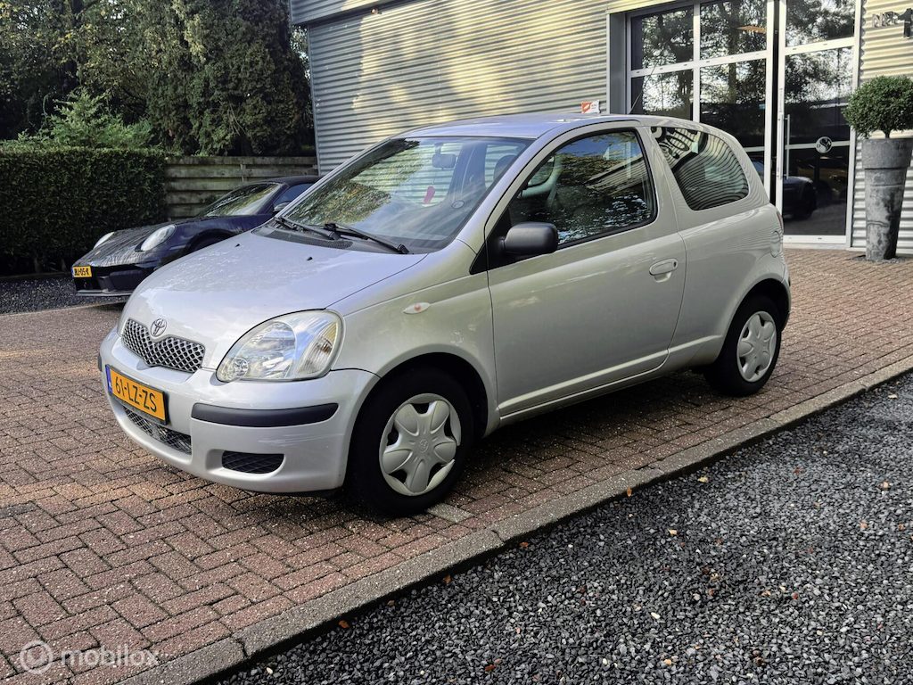 Toyota Yaris 1.3 VVT-i Luna DIVERSE OPTIES! KOOPJE!