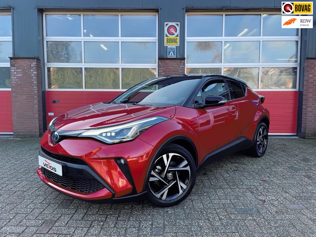 Toyota C-HR / C-HR+ 1.8 Hybrid Dynamic, Parkeersensoren, Blindspot, Keyless, Navi, Stuur + Stoelverwarming etc...