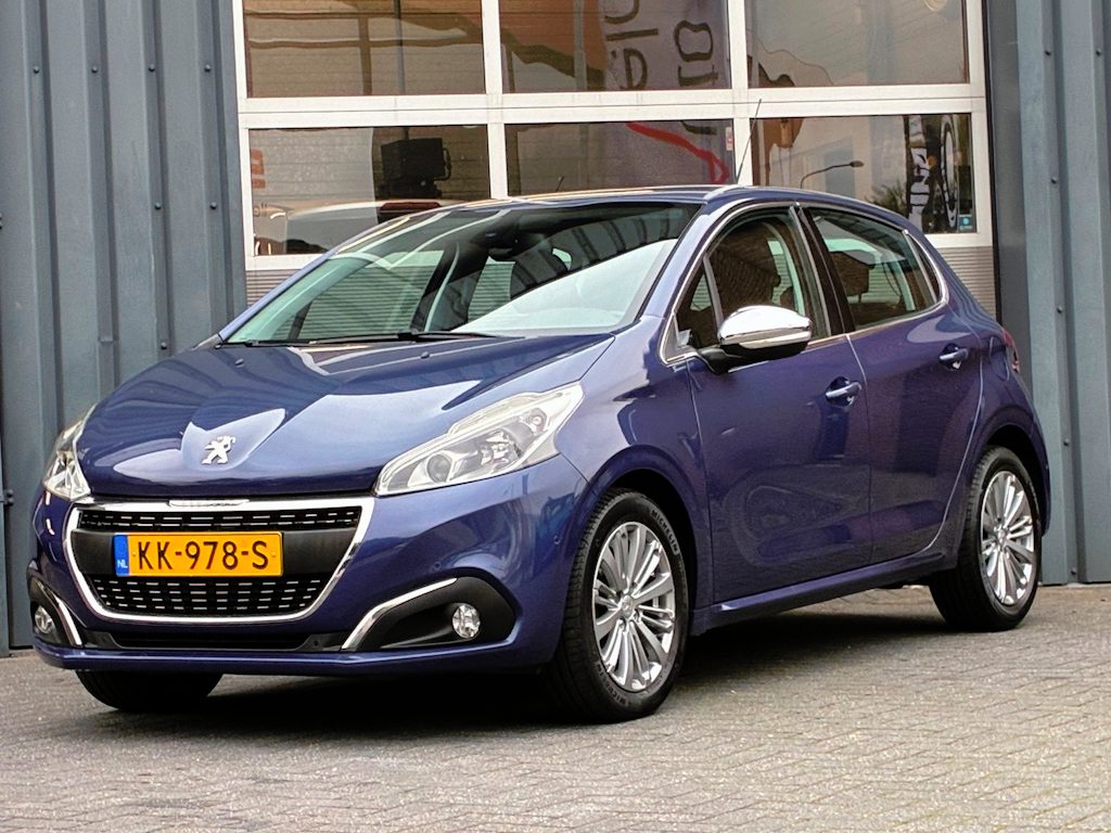 Peugeot 208 1.2 PureTech Allure Automaat Navigatie Camera