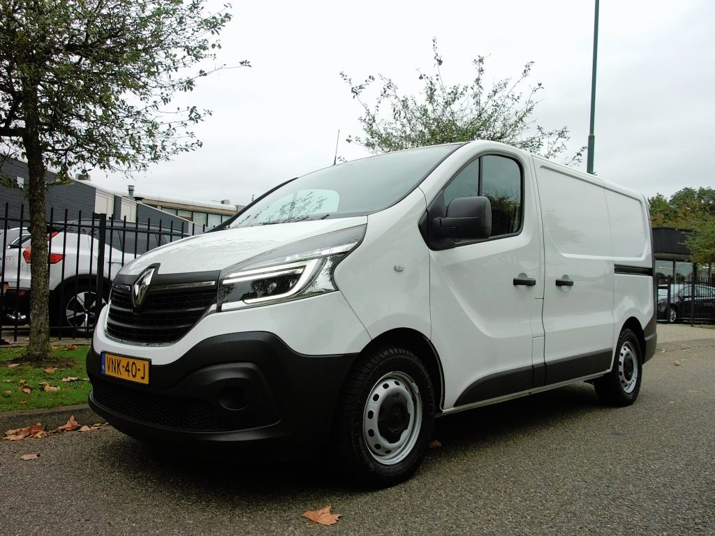 Renault Trafic GB 2.0 Energy dCi 120pk L1H1 T29 Comfort Airco Trekhaak Sch-deur L en R. Schoon en Fris