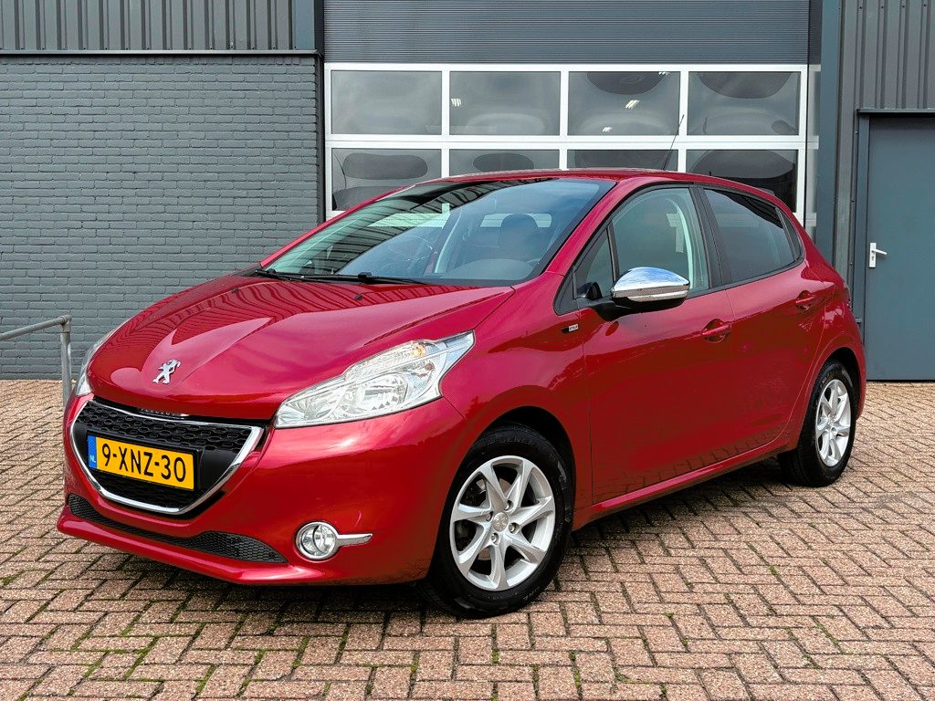 Peugeot 208 1.2 VTi Style