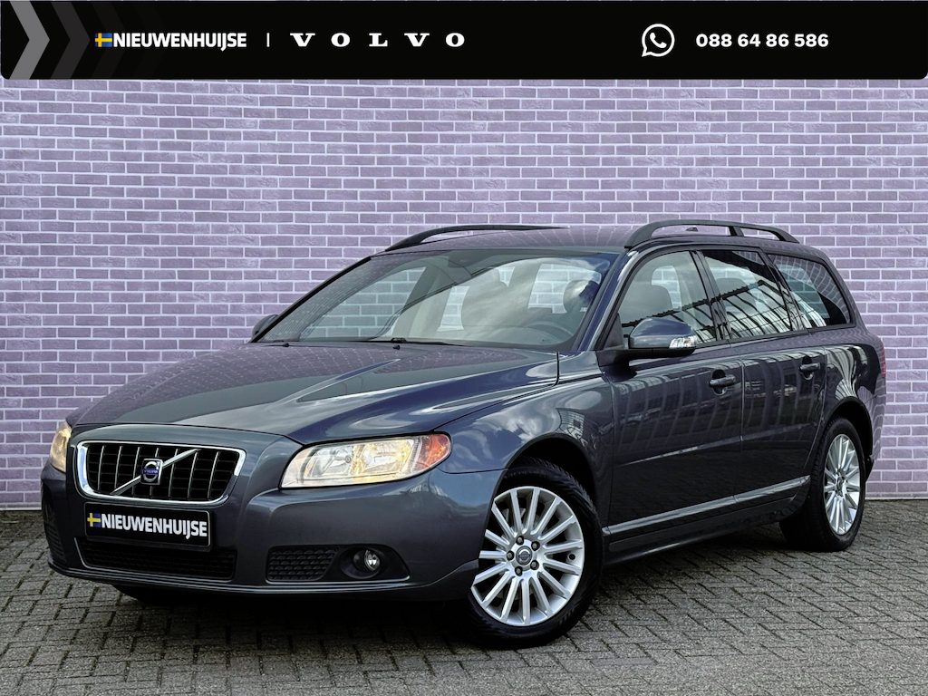 Volvo V70 2.5T Summum | Trekhaak | Stoelverwarming | Cruise Control | Climate Control | Roof Rails | Navigatie | 6CD Wisselaar | Leder | Bluetooth | Parkeersensoren |