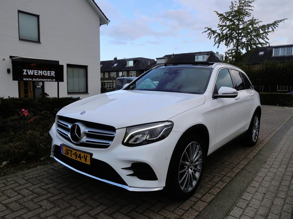 Mercedes-Benz GLC 250 4MATIC AMG PANORAMADAK|ADAPTIVE CRUISECONTROL|STUURHULP|RIJSTROOK|NAVIGATIE|LEDER|CAMERA|ZEER MOOI