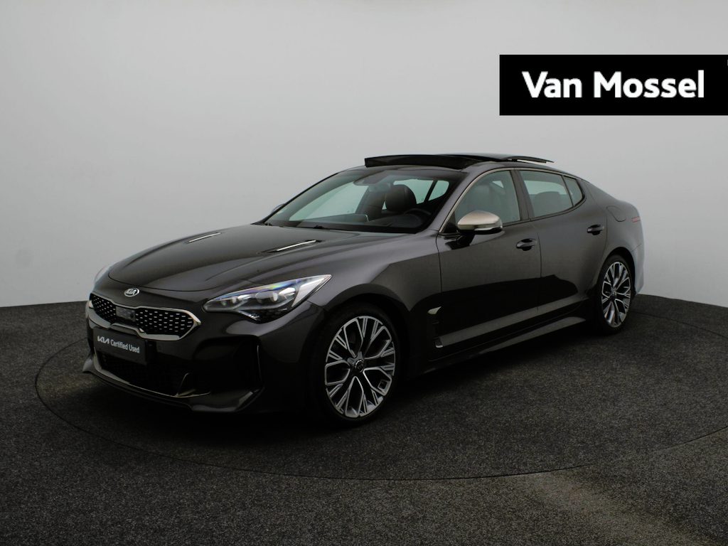 Kia Stinger 2.0 T-GDI GT-Line | 255 PK | Sportstuur | Stoelverwarming voor & achter | Elektrische stoelen |