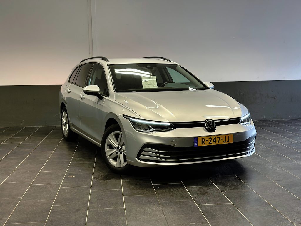 Volkswagen Golf Variant 1.0 TSI Life , 1e eig , NAP , absoluut nieuwstaat , bomvol , dealerauto