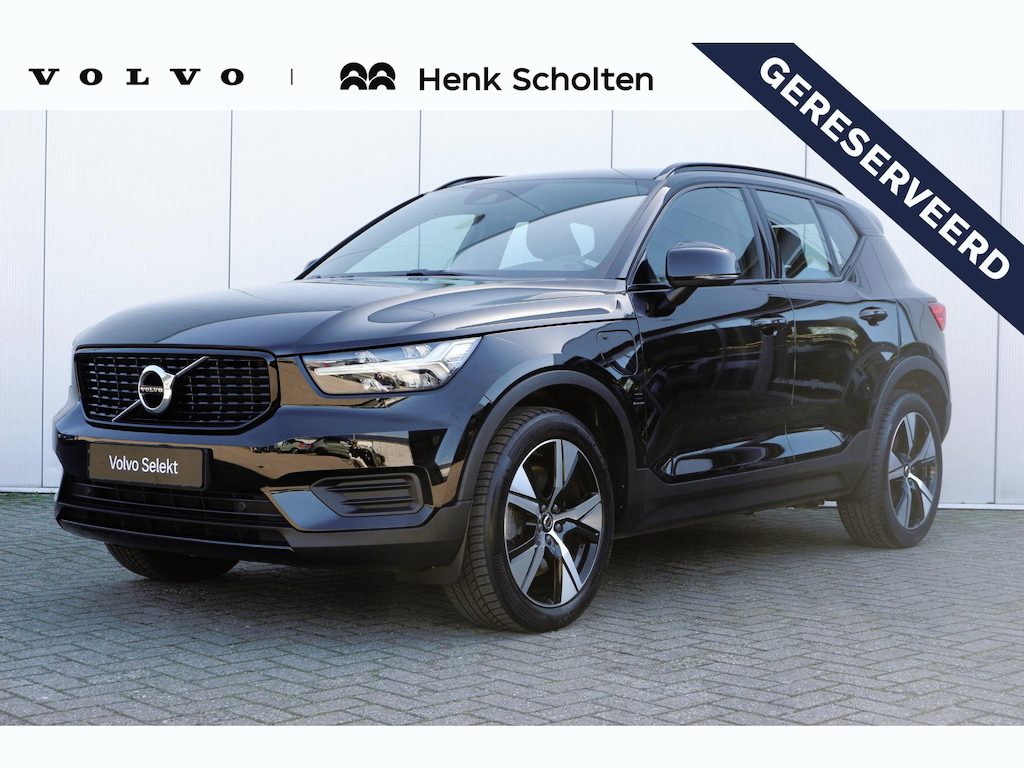 Volvo XC40 T4 Recharge R-Design | Verwarmbare voorstoelen en stuurwiel | Adaptieve cruise control | Apple carplay/Android auto | Parkeercamera achter | Verkeersensor voor + achter | 19 inch Lichtmetalen velgen