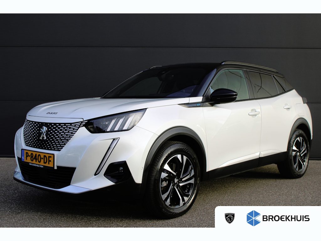 Peugeot e-2008 EV GT 50 kWh | Fase 3 laden | Navigatie | Camera | NL auto | 49.500km | Full LED | 1e Eigenaar |