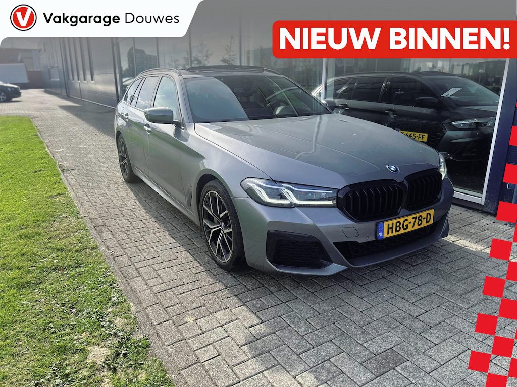 BMW 5-Serie Touring 530e Business Edition Plus PANO|Elek. Trekhaak|