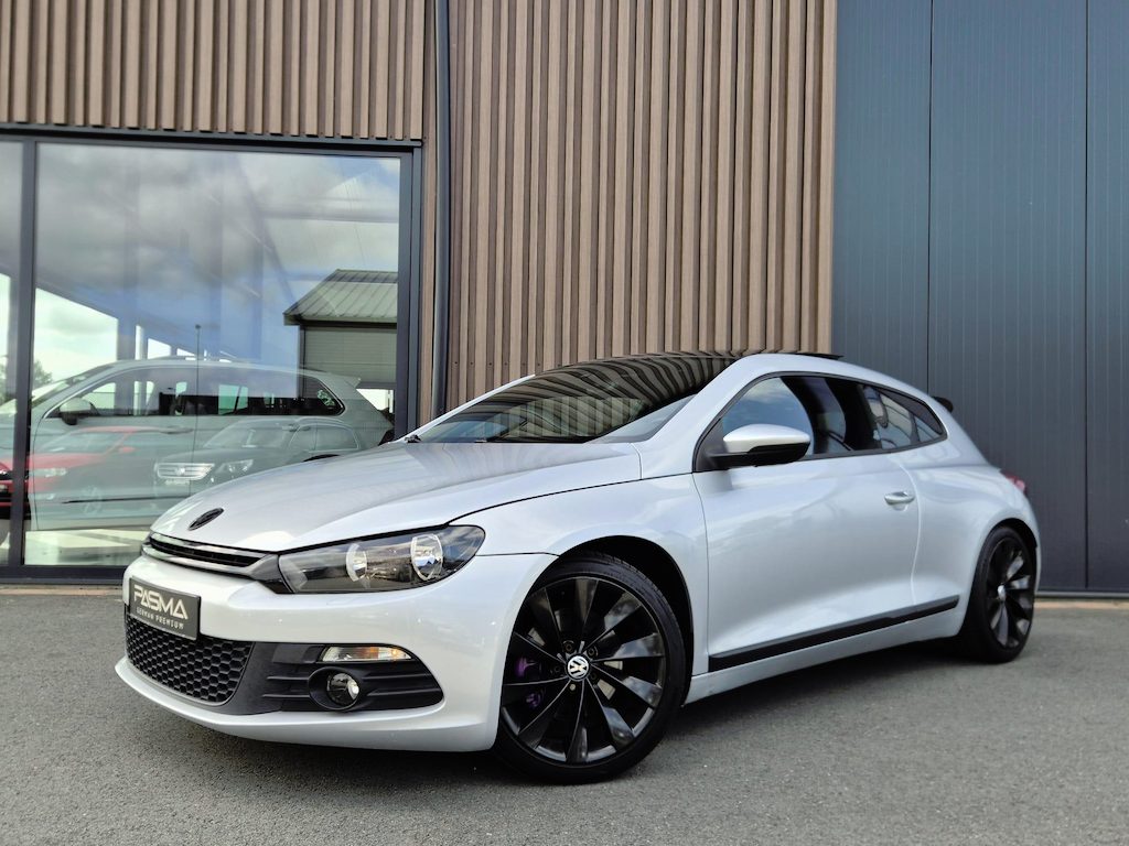 Volkswagen Scirocco 1.4 TSI Highline | Nwe ketting | Pano | Clima | Stoelverw.