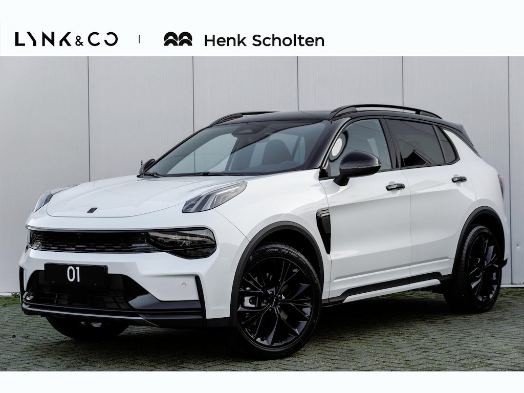 Lynk & Co 01 276PK More | 360 Graden Camera | Harman Kardon | Panoramadak | Elektrisch bedienbare voorstoel met geheugen | Keyless Entry | Getint glas | Adaptieve Cruise Control | Dodehoekassistent | Sfeerverlichting | Stuurwielverwarming | Stoelverwarming