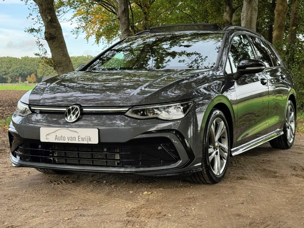 Volkswagen Golf Variant VOLKSWAGEN Golf Variant 1.5 eTSI 150pk DSG-7 R-Line | Pano | H&K | ACC | IQ.Light| Winterpakket |