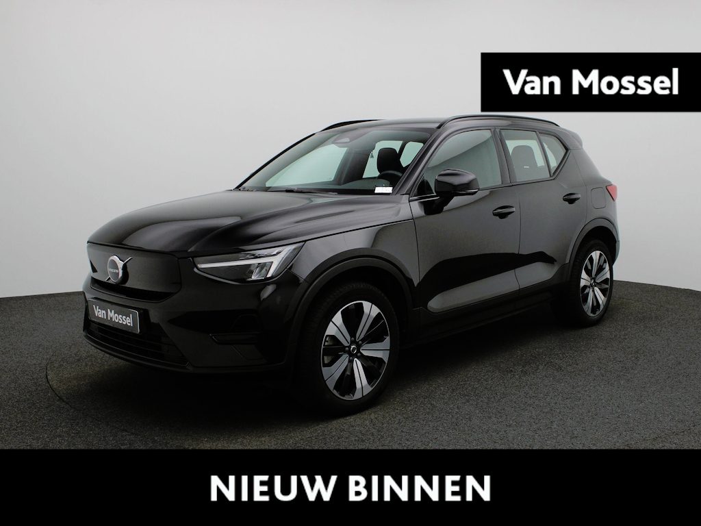 Volvo XC40 Recharge Core | Apple Carplay / Android Auto | Climate Control | Cruise Control | Achteruitrijcamera | Lichtmetalen Velgen |