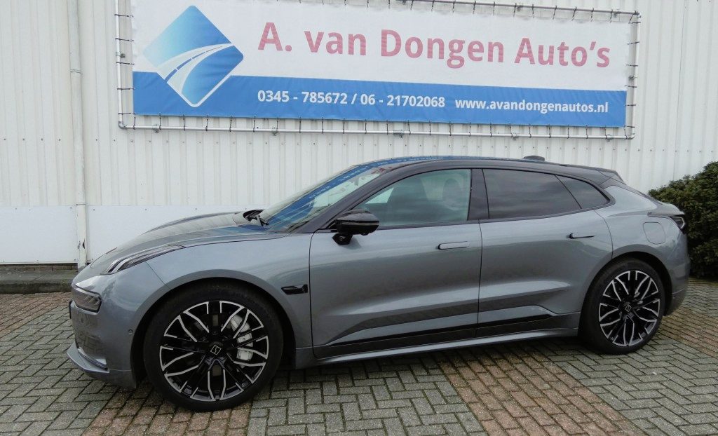 Zeekr 001 AWD PRIVILEGE 100KW,LuchtV,360,Yamaha,Pano,Trhaak