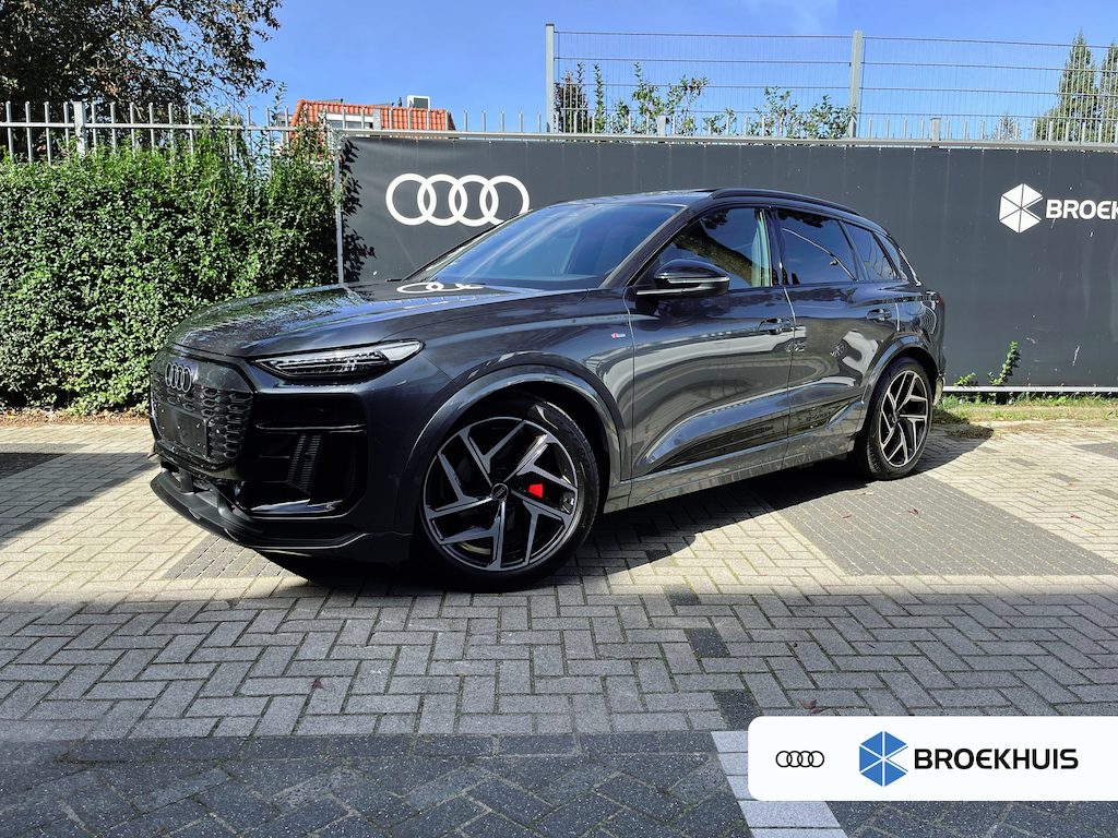 Audi Q6 e-tron performance 225 kW | Trekhaak | Luchtvering | B&O | Panoramadak | Super sportstoelen | 21 inch |