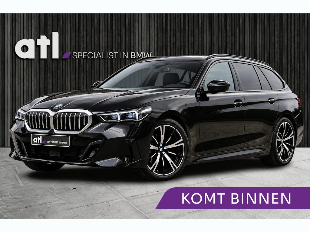 BMW 5-Serie Touring 520i M-Sport | Pano | H&K | HUD | ACC | Standkachel | Elektr. trekhaak | 20 inch | Comf. stoel | Memory | Stoelventilatie | Stoelverwarming voor en achter | 4-zone clima | Stuurwielverwarming | Carbon interieur | Keyless | Etc.