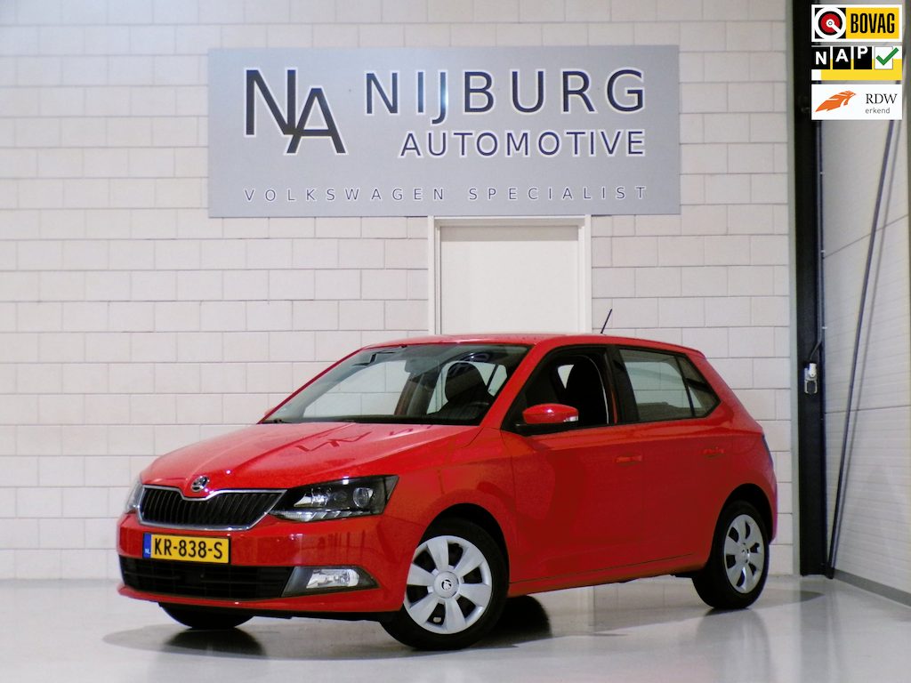 Skoda Fabia 1.2 TSI Ambition "Origineel NL!" Automaat! 1e eigenaar! Bluetooth Cruise-control Sportstoelen Dealer-onderhouden