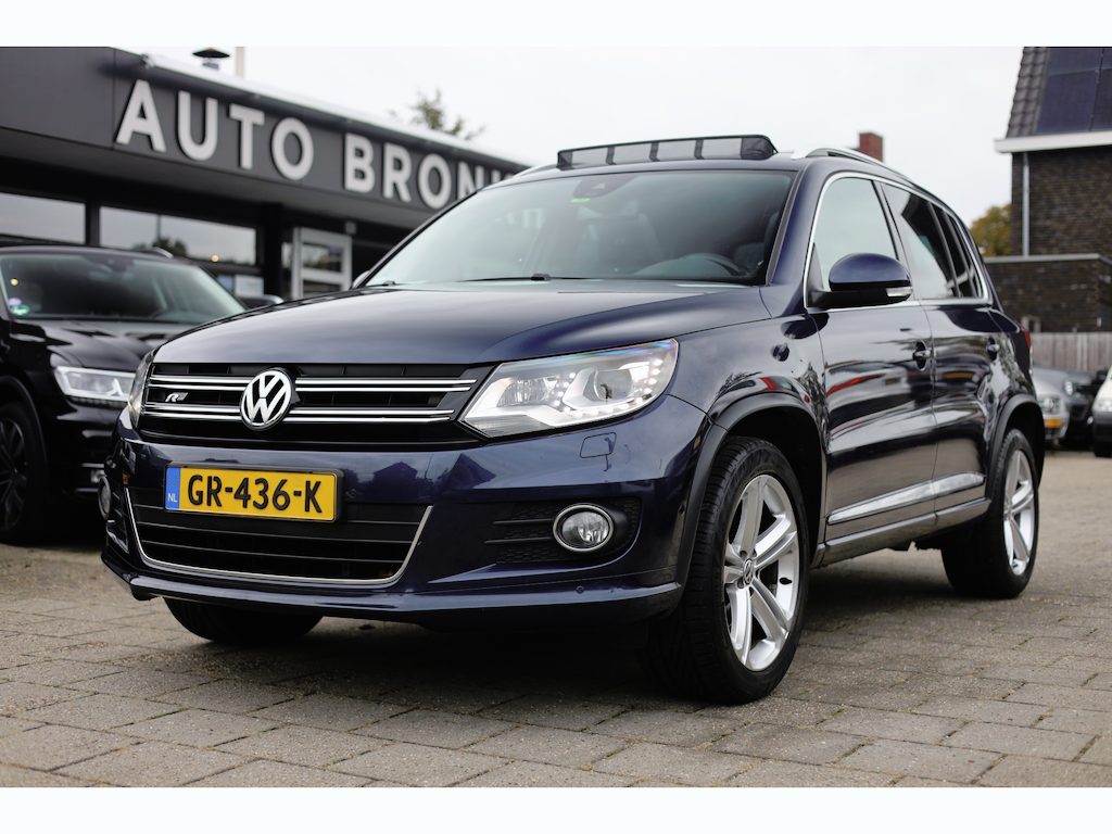 Volkswagen Tiguan 1.4 TSI R-LINE | AUT | PANO | NAVI | DYNAUDIO | TREKHAAK