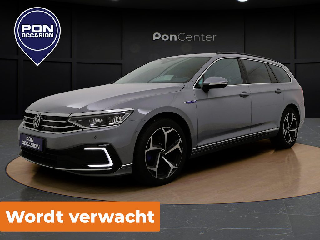 Volkswagen Passat Variant 1.4 TSI PHEV GTE | Trekhaak | Head-up Display | 360 Camera | Side Assist | ACC | DCC | Elek. Achterklep | Elek. Stoelen | Stuur-/Stoelverwarming | 18'' |