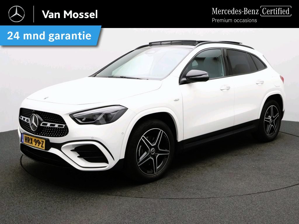 Mercedes-Benz GLA 250 e Business Solution AMG / Panoramadak/ Night/ Sfeerverlichting/ El. Trekhaak