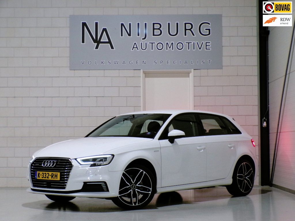Audi A3 Sportback 1.4 e-tron Sport Pro Line plus Apple-Carplay Stoelverwarming Full-LED Android-Auto Parkeersensoren Navigatie