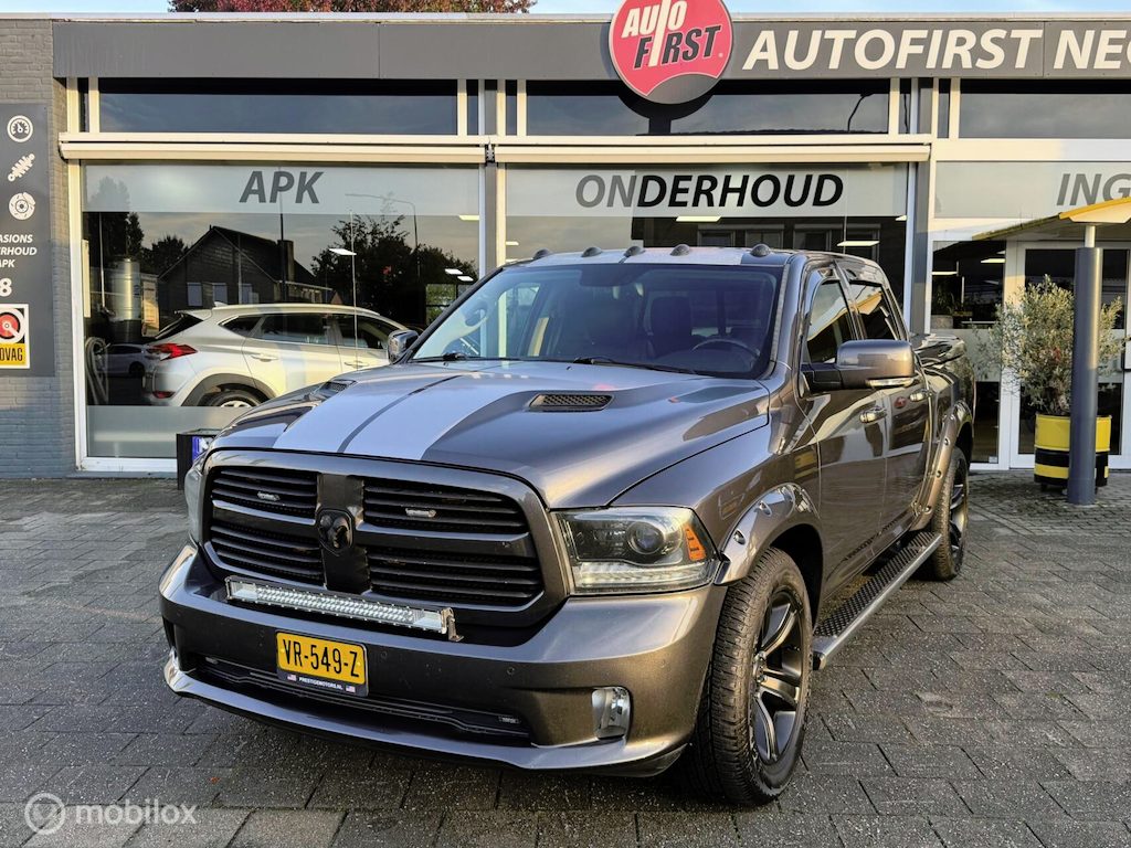 Dodge Ram 1500 5.7 V8 Quad Cab 6'4 BTW CAMERA NAP LEDER