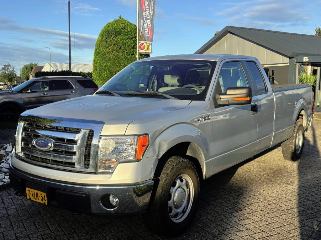 Ford F-150 5.4 V8 6-Persoons Dubbel Cabine 2011 Lange Bak