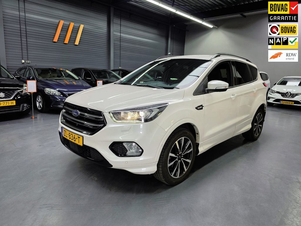 Ford Kuga 1.5 EcoBoost ST Line CAMERA LED TREKHAAK CARPLAY NAP NL AUTO