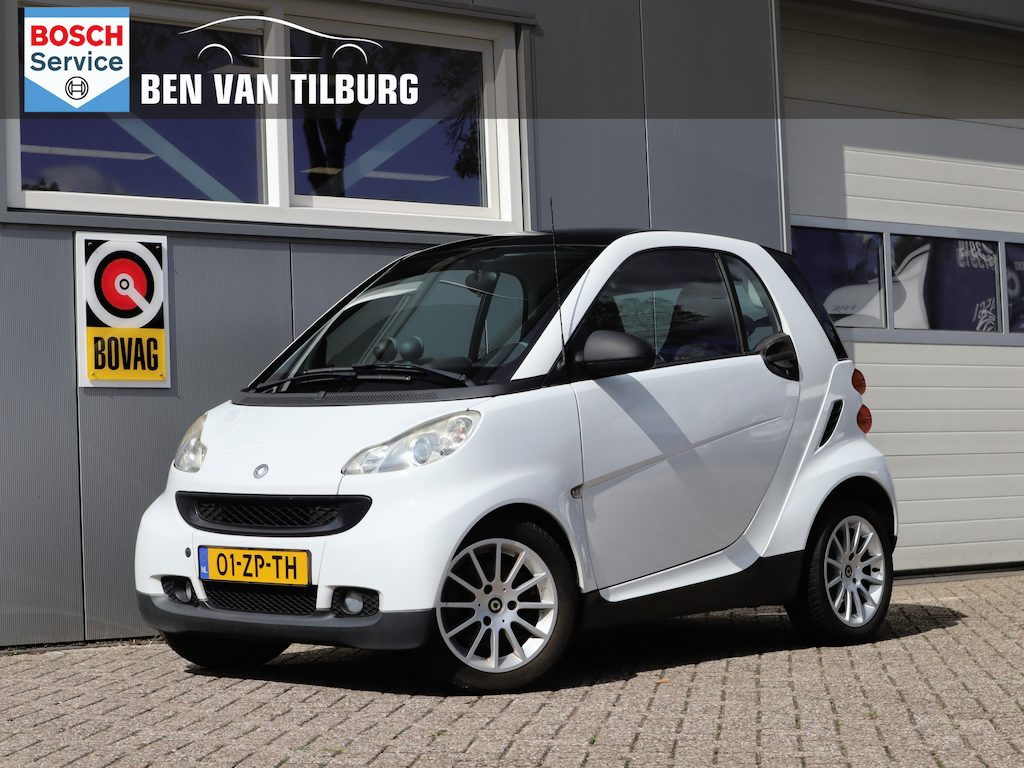 smart Fortwo coupé 1.0 mhd Pulse / Automaat / Pioneer / Lichtmetaal