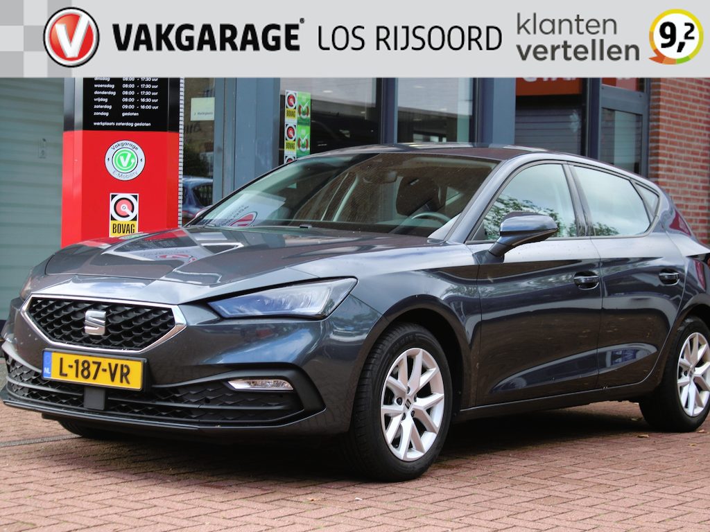 SEAT Leon 1.0 TSI Style | Trekhaak | Carplay | Cruise & Climate Control | PDC | Navigatie | Bluetooth |