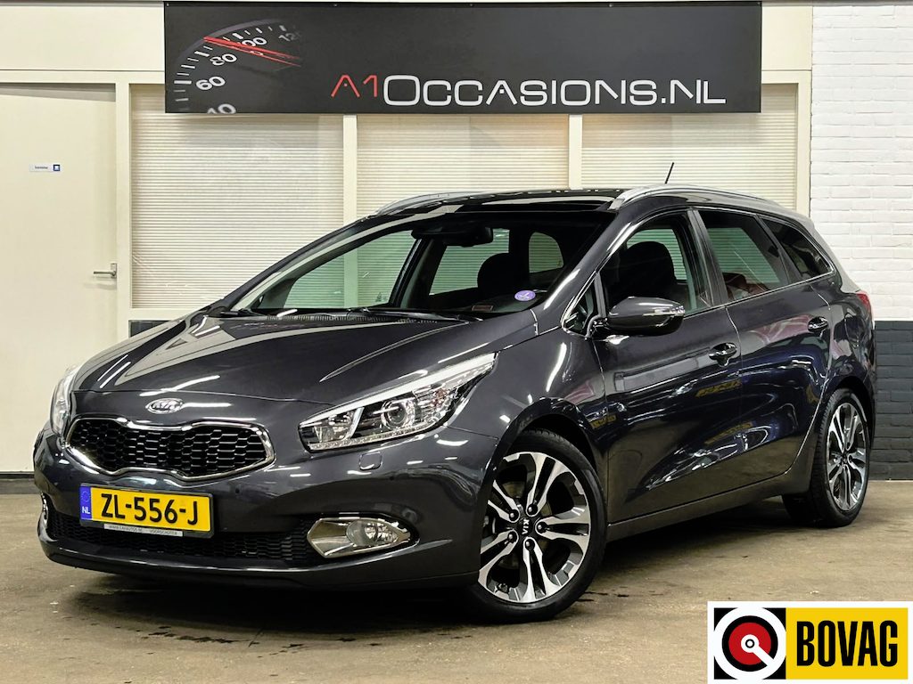 Kia Ceed cee'd Sportswagon 1.6 GDI Super Pack Premium + STOELVERWARMING !!