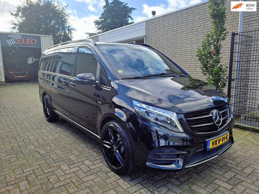 Mercedes-Benz V-klasse 250d 4-MATIC AMG uitvoering Lang DC